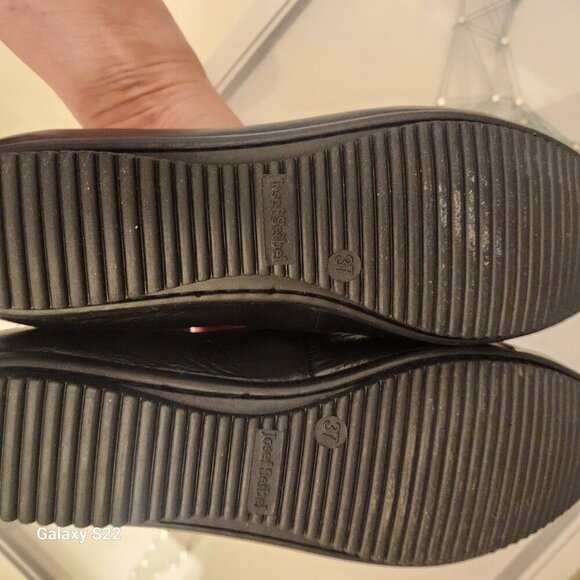 Josef Seibel " Pippa 19" Schwarz/Off white Ballet flats. NIB. Sze EU 37/US 6-6.5 - Picture 11 of 11